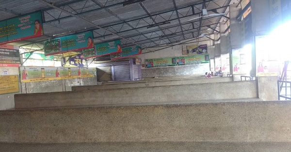 rajura st bus stand